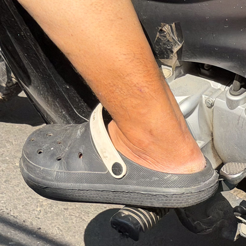 Crocs