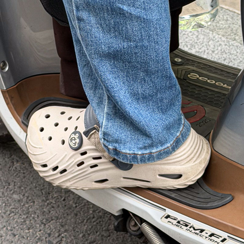 Crocs